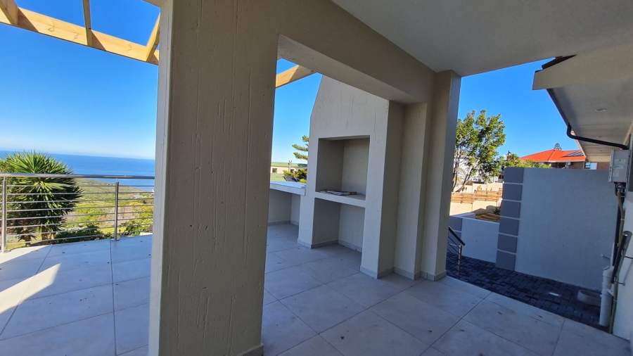 3 Bedroom Property for Sale in Dana Bay Western Cape